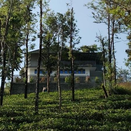 M R Holiday Home วากามอน ภายนอก รูปภาพ